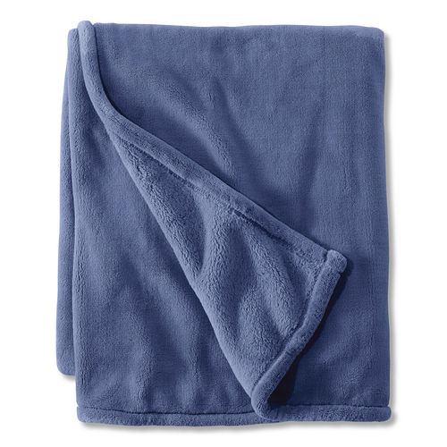 Wicked Plush Throw, 50 X 60, Bayside Bue Heather